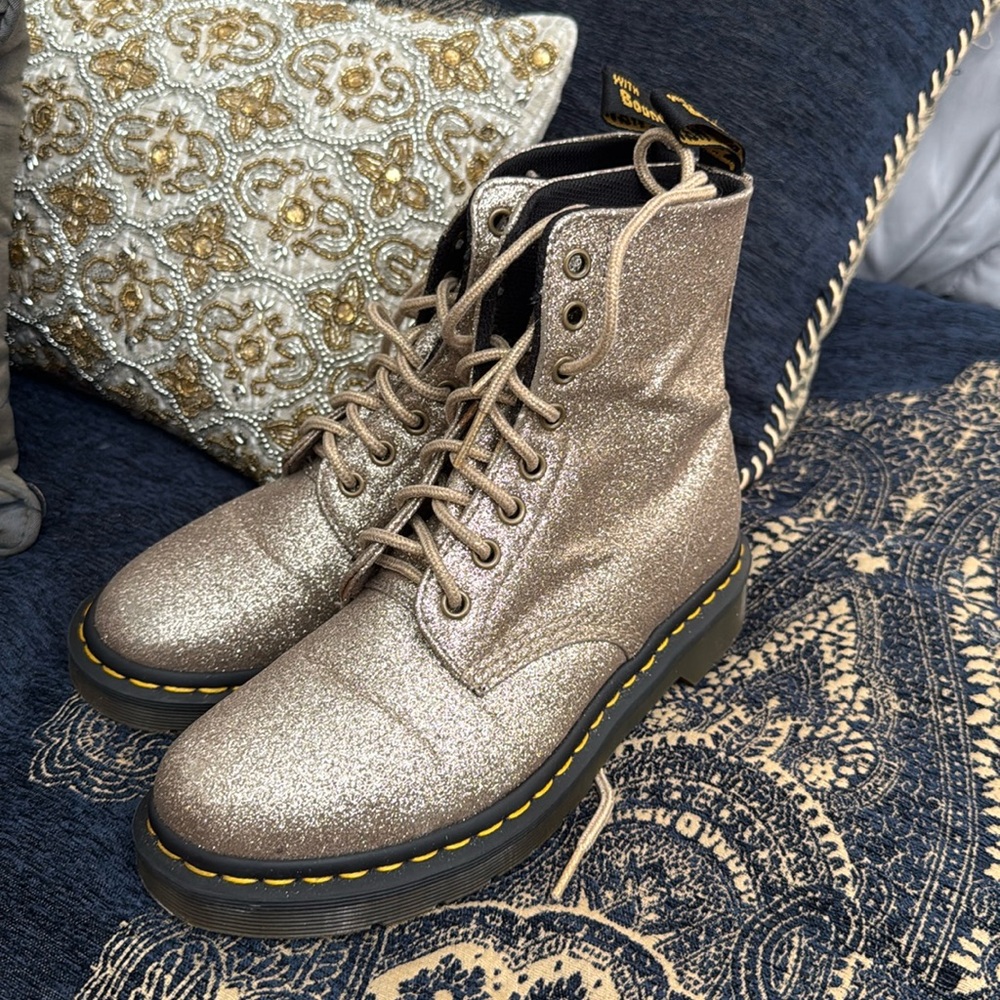 Gold Glitter Dr Martens size 7